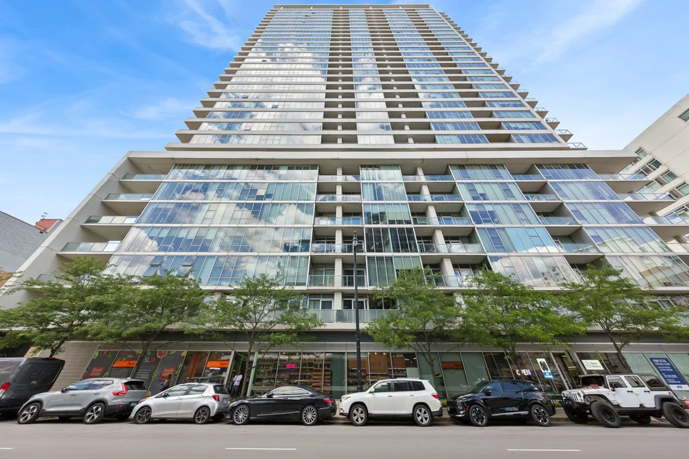 Unit for sale at 1720 S Michigan Avenue, Chicago, IL 60616