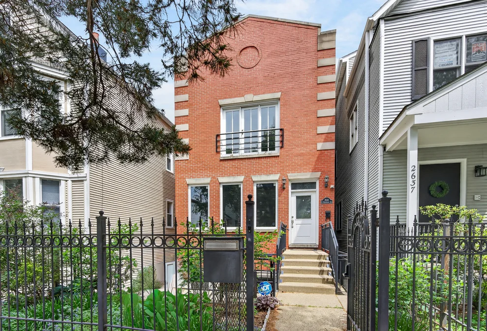 Unit for sale at 2641 N Marshfield Avenue, Chicago, IL 60614