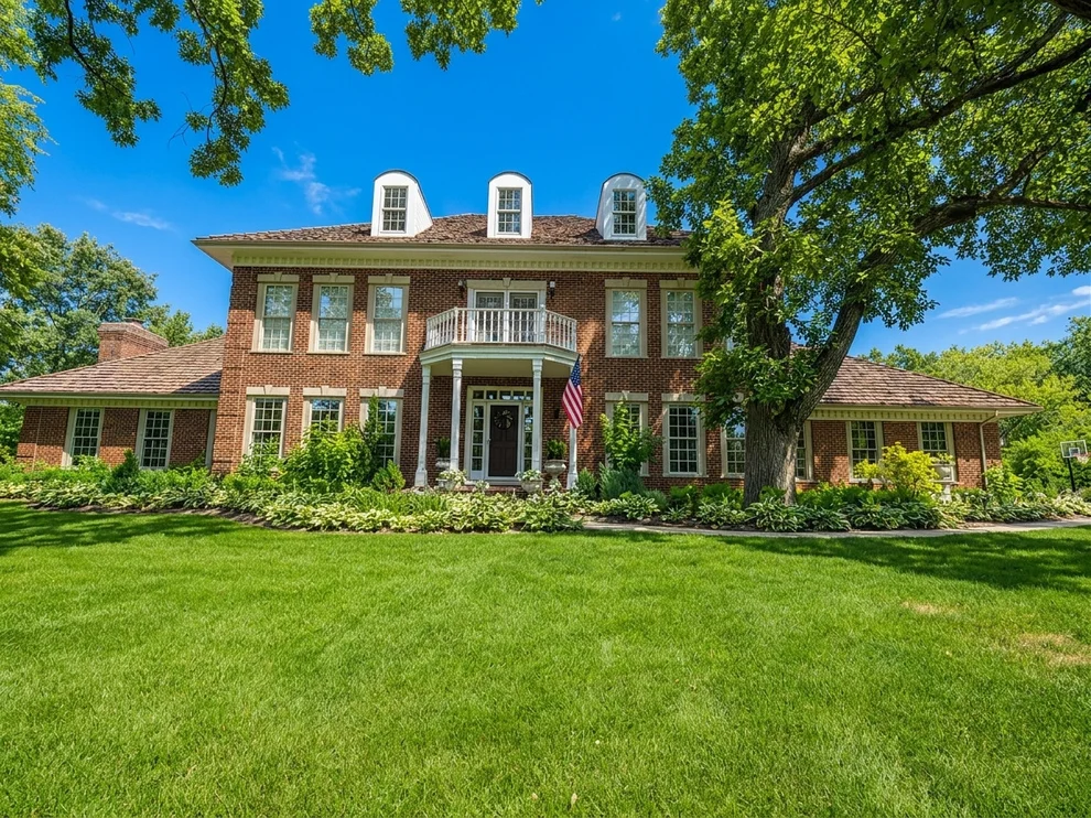 Unit for sale at 26985 N Countryside Lake Drive, Mundelein, IL 60060