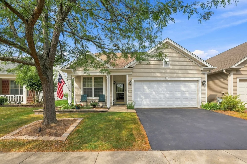 Unit for sale at 11797 Messiner Drive, Huntley, IL 60142