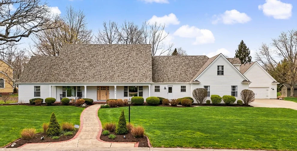 Unit for sale at 805 Deer Run Drive, Mahomet, IL 61853