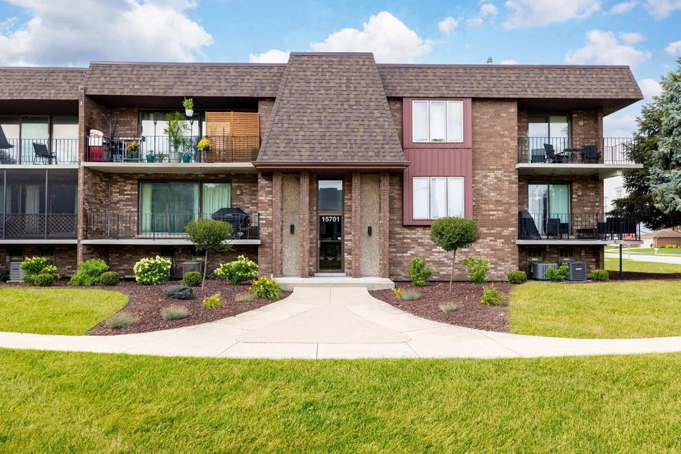 Unit for sale at 15701 Brassie Court, Orland Park, IL 60462