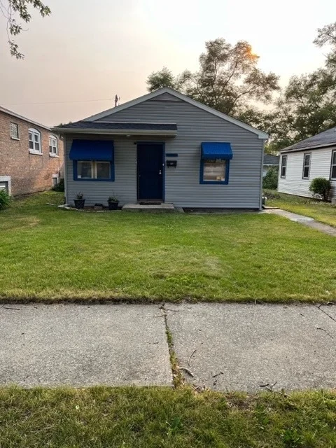 Unit for sale at 14606 Myrtle Avenue, Harvey, IL 60426