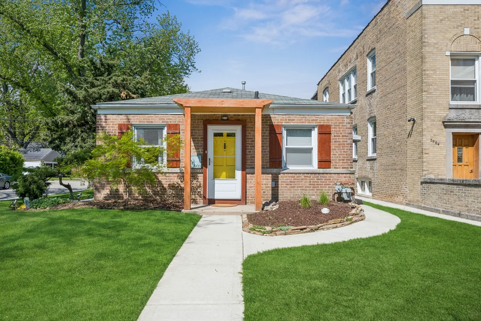 Unit for sale at 7900 Karlov Avenue, Skokie, IL 60076