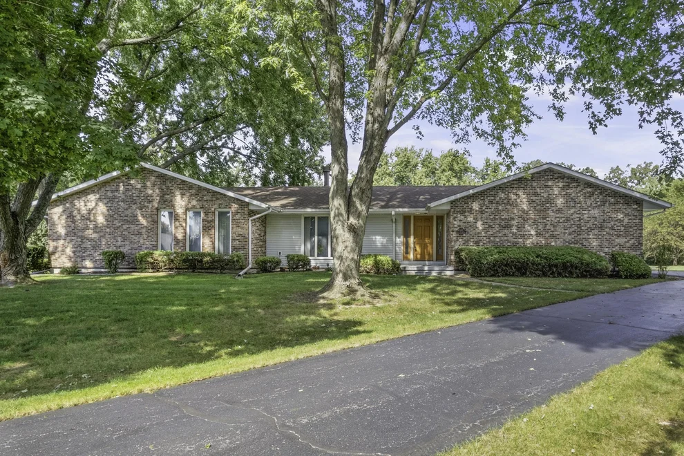 Unit for sale at 15617 Memory Lane, Sandwich, IL 60548