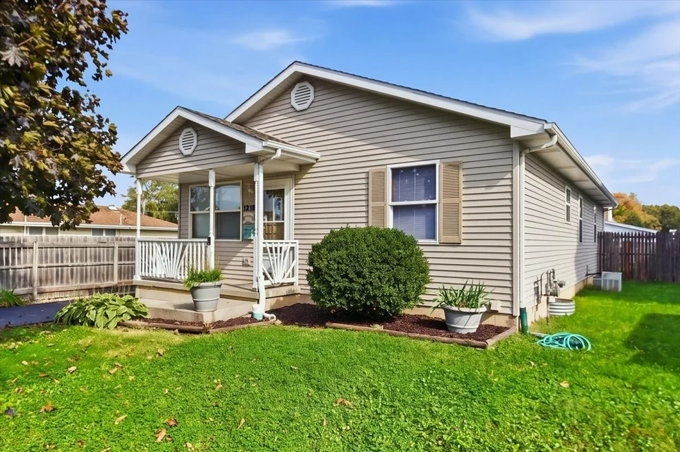 Unit for sale at 1218 Wilcox Street, Joliet, IL 60435