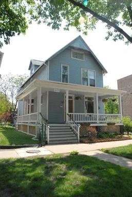 Unit for sale at 1913 W LELAND, CHICAGO, IL 60640