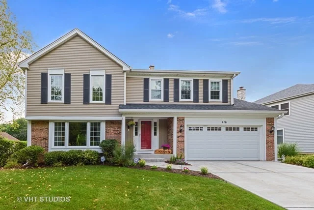 Unit for sale at 4111 N Harvard Avenue, Arlington Heights, IL 60004