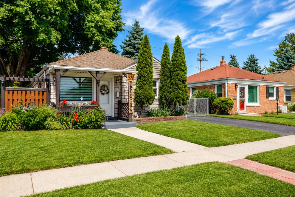 Unit for sale at 2548 Willow Street, Franklin Park, IL 60131