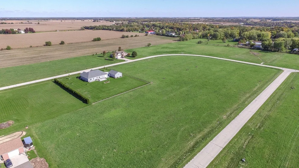 Unit for sale at 2428 N 4210th Road, Sheridan, IL 60551