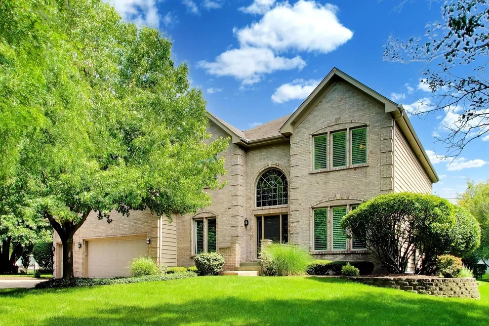 Unit for sale at 712 De Lasalle Court, Naperville, IL 60565