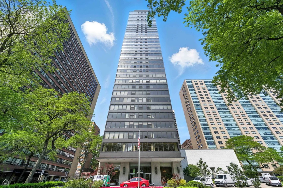 Unit for sale at 3150 N Lake Shore Drive, Chicago, IL 60657
