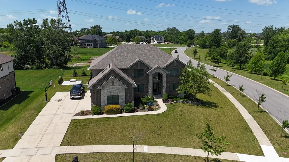 Unit for sale at 22612 Bear Claw Lane, Frankfort, IL 60423