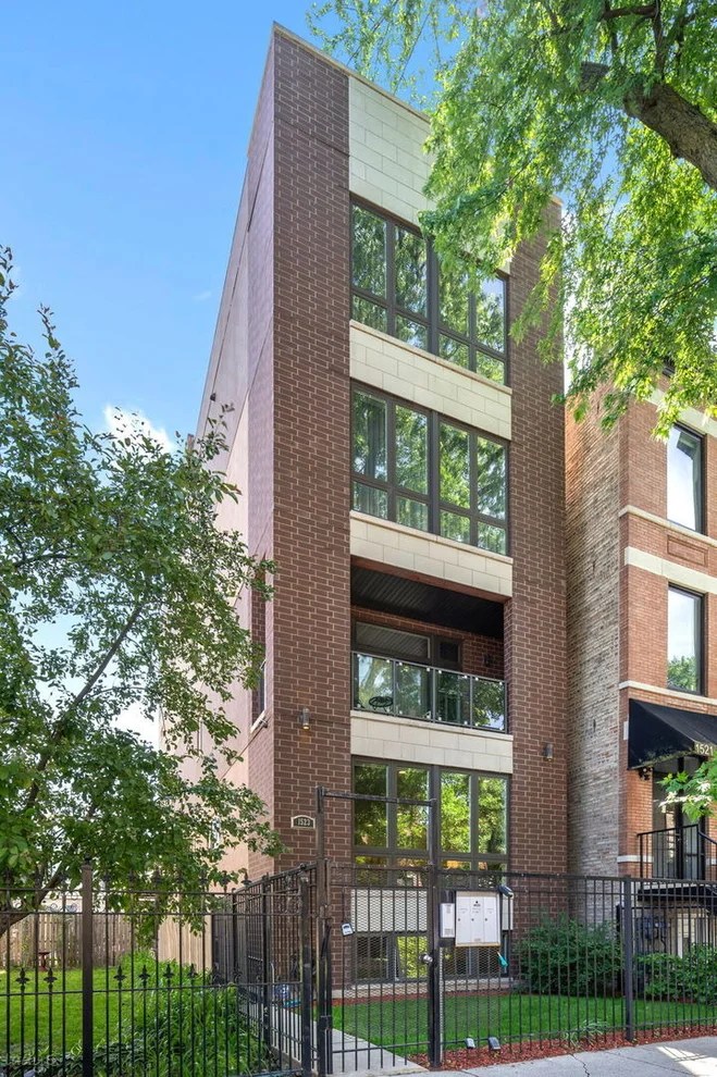Unit for sale at 1523 N FAIRFIELD Avenue, Chicago, IL 60622