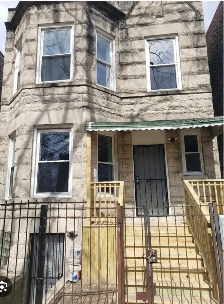 Unit for sale at 3424 W Walnut Street, Chicago, IL 60624