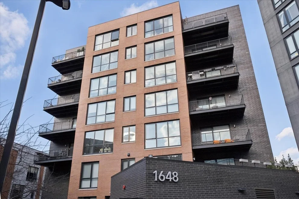 Unit for sale at 1648 W Division Street, Chicago, IL 60622