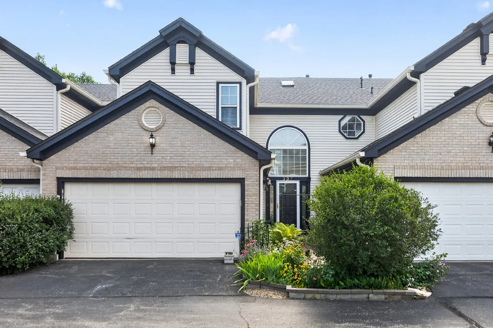 Unit for sale at 337 KRESSWOOD Drive, West Chicago, IL 60185