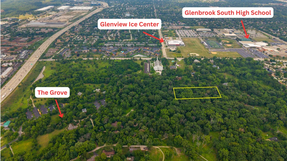 Unit for sale at 1594 Portage Run, Glenview, IL 60025