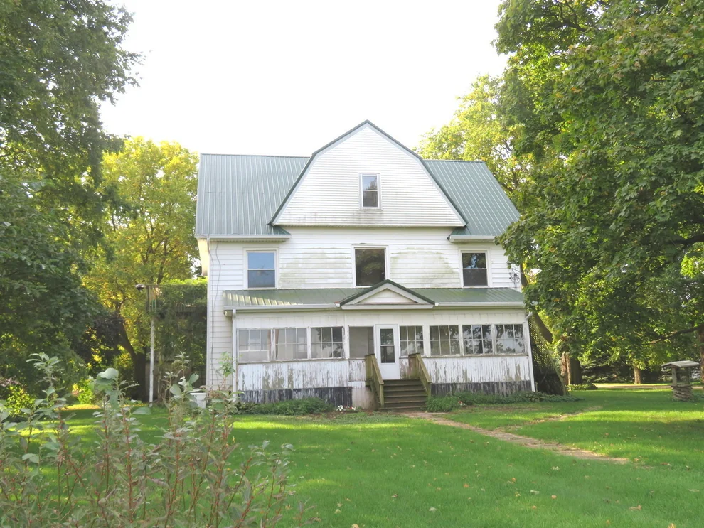 Unit for sale at 11320 Newark Road, Newark, IL 60541
