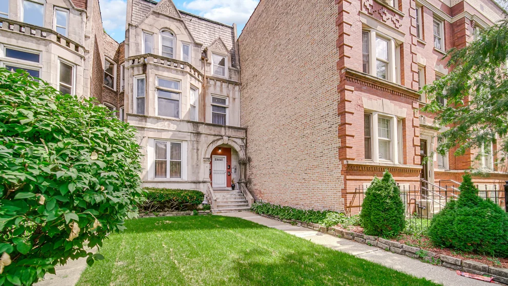 Unit for sale at 5943 S Indiana Avenue, Chicago, IL 60637