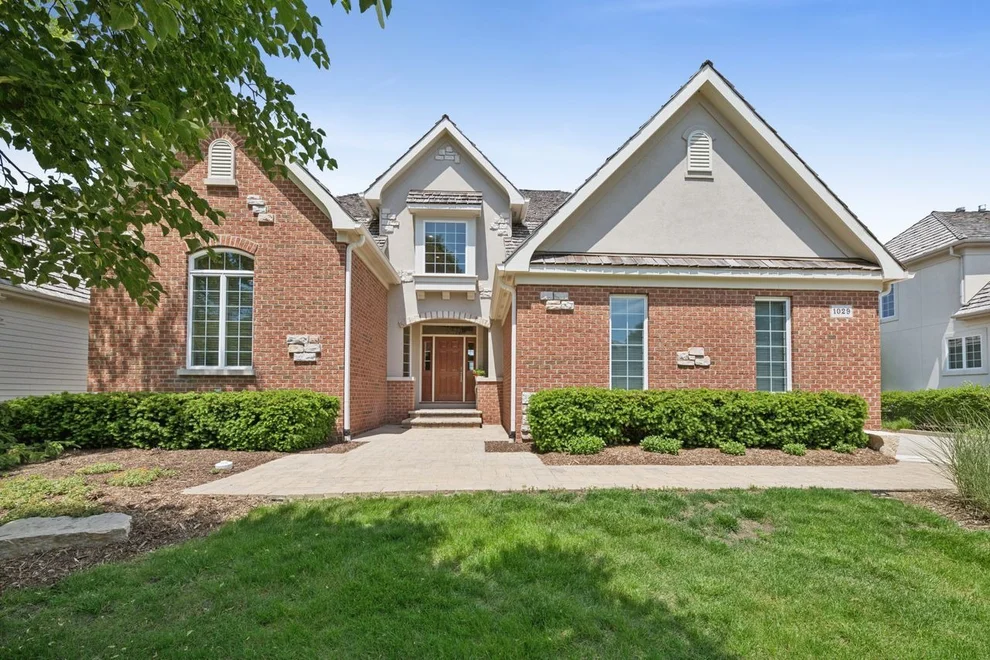 Unit for sale at 1029 Ridgeview Drive, Inverness, IL 60010