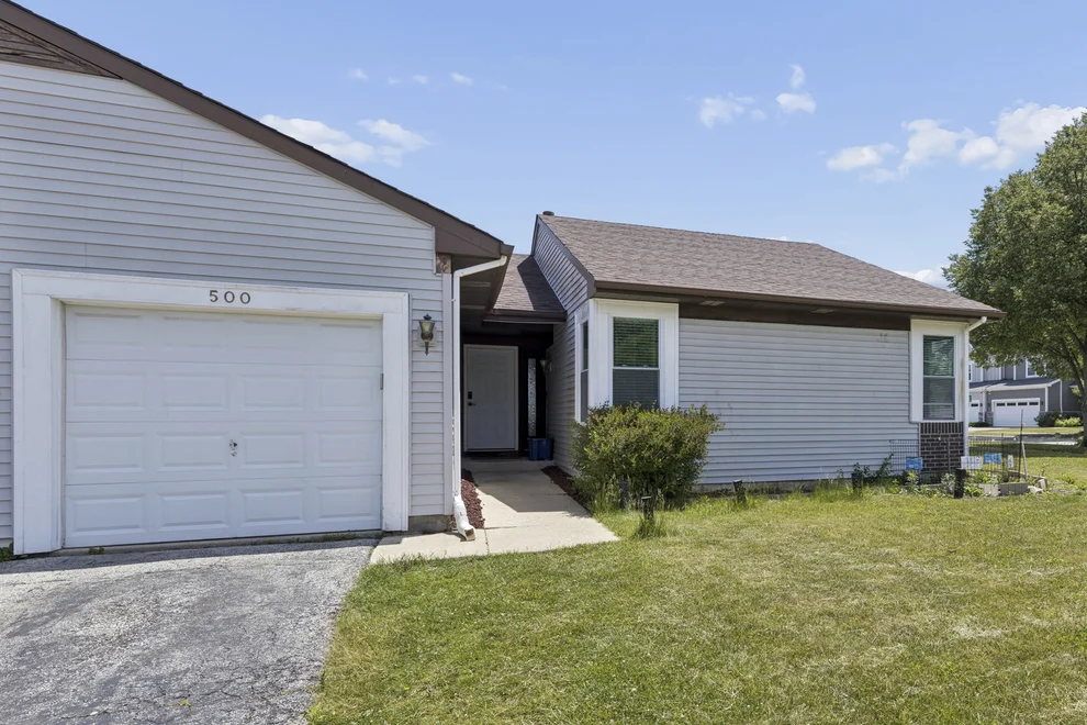 Unit for sale at 500 Lyon Drive, Buffalo Grove, IL 60089