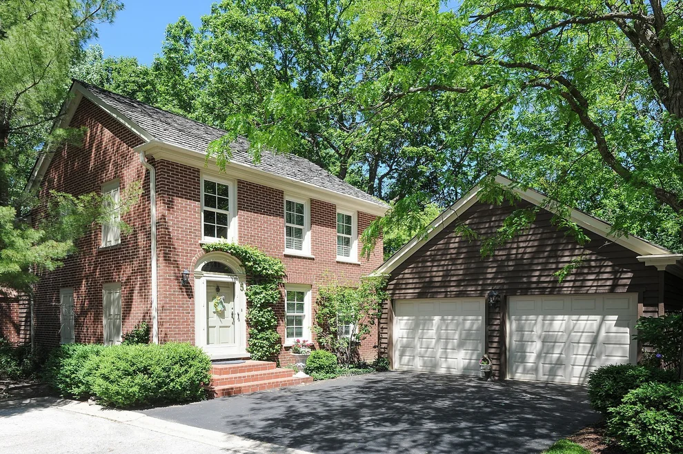 Unit for sale at 5 Court Of Conn River Valley, Lincolnshire, IL 60069