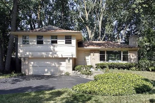 Unit for sale at 990 CHERRY TREE (no sign) Lane, GLENCOE, IL 60022