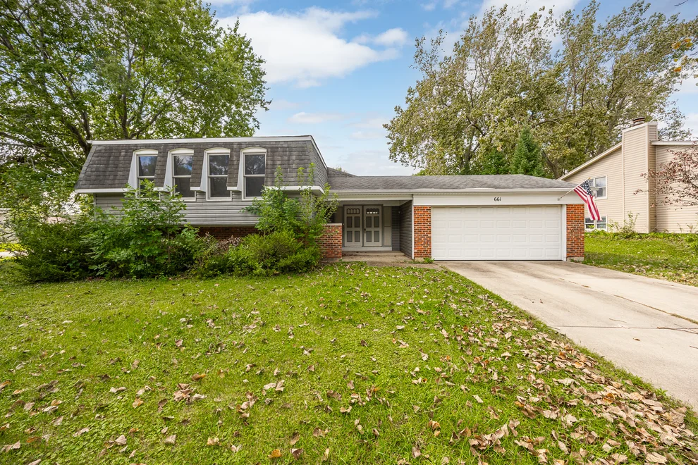 Unit for sale at 661 Banbury Way, Bolingbrook, IL 60440