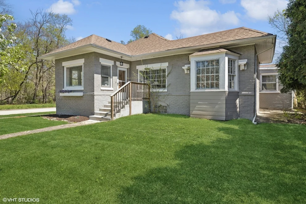 Unit for sale at 8223 W 30th Street, North Riverside, IL 60546