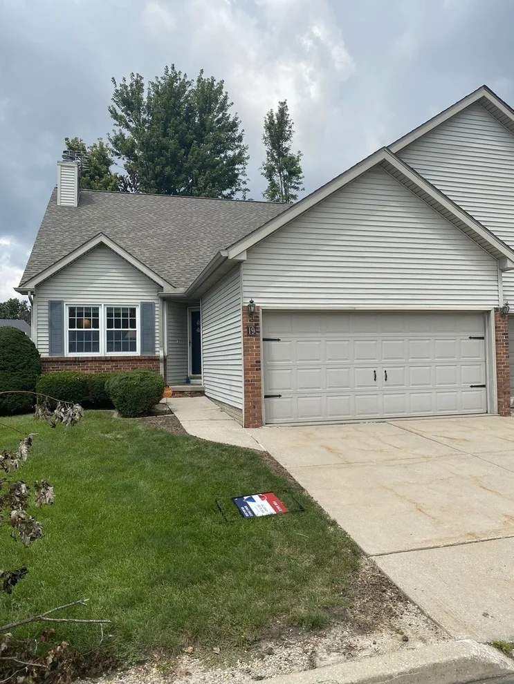 Unit for sale at 19 Crystal Court, Bloomington, IL 61704