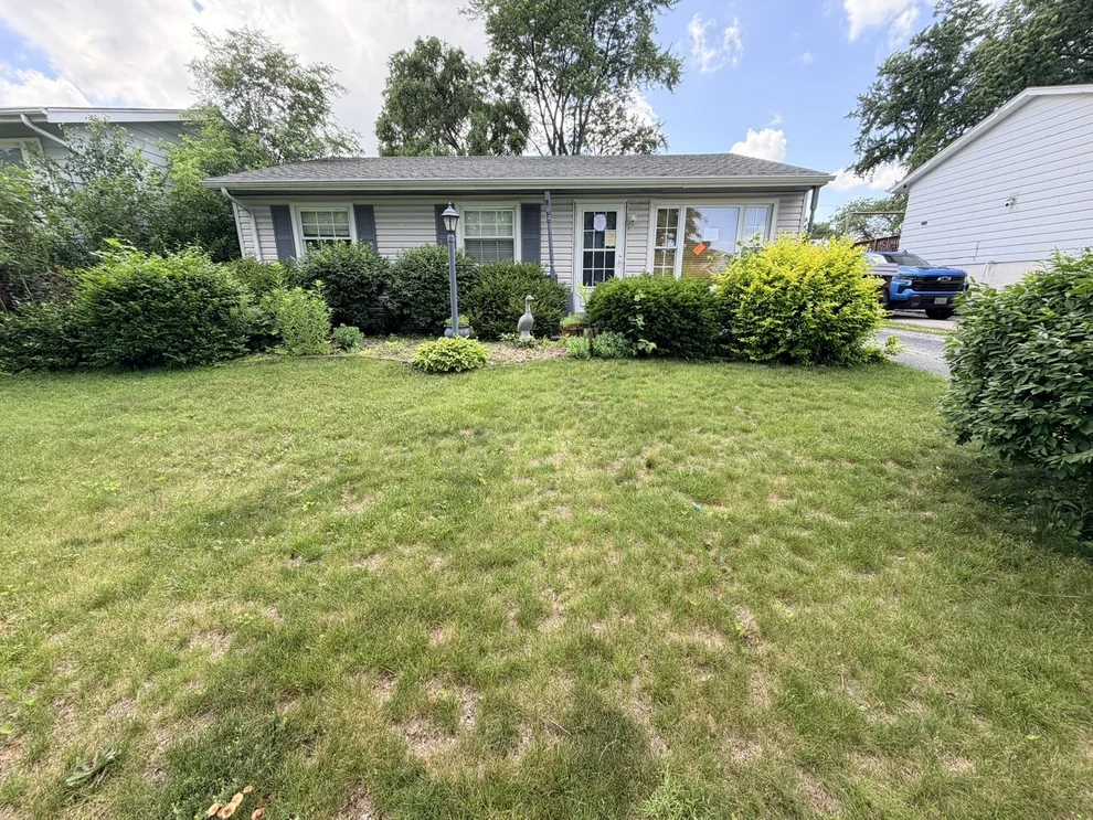 Unit for sale at 3012 Phillips Avenue, Steger, IL 60475