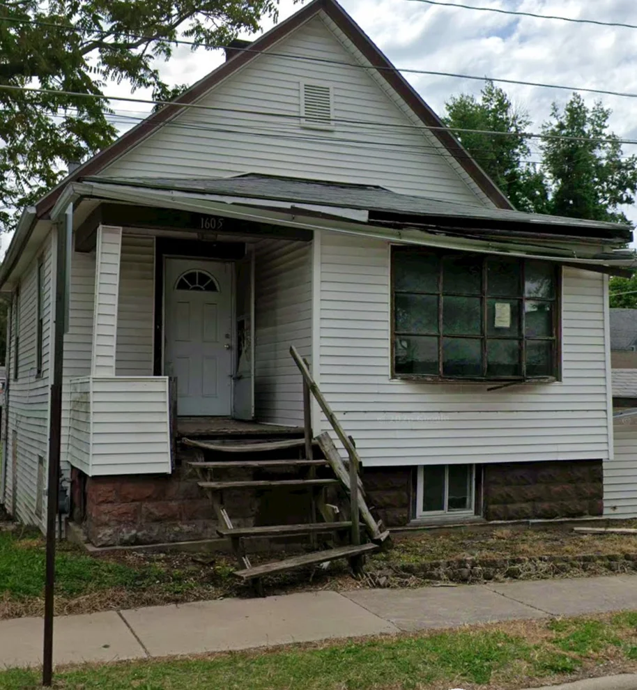 Unit for sale at 1605 44th Street, Rock Island, IL 61201