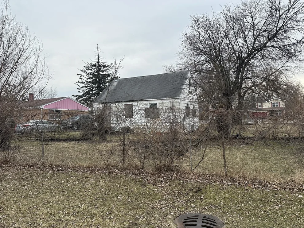 Unit for sale at 3744 W 137th Street, Robbins, IL 60472