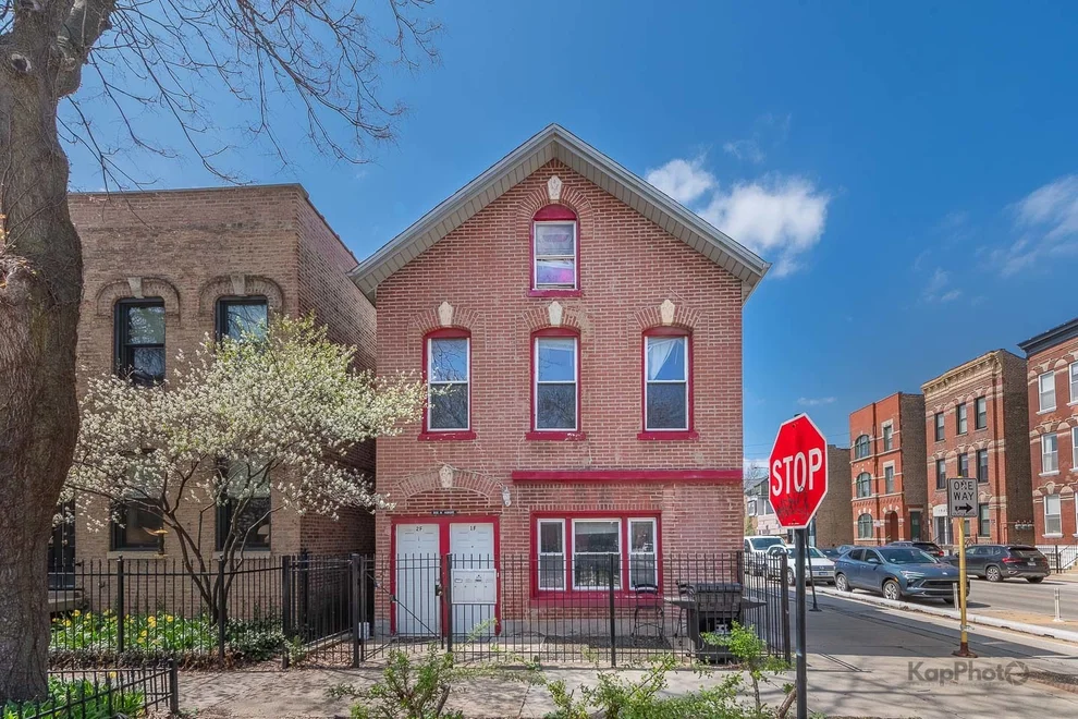 Unit for sale at 958 N Honore Street, Chicago, IL 60622