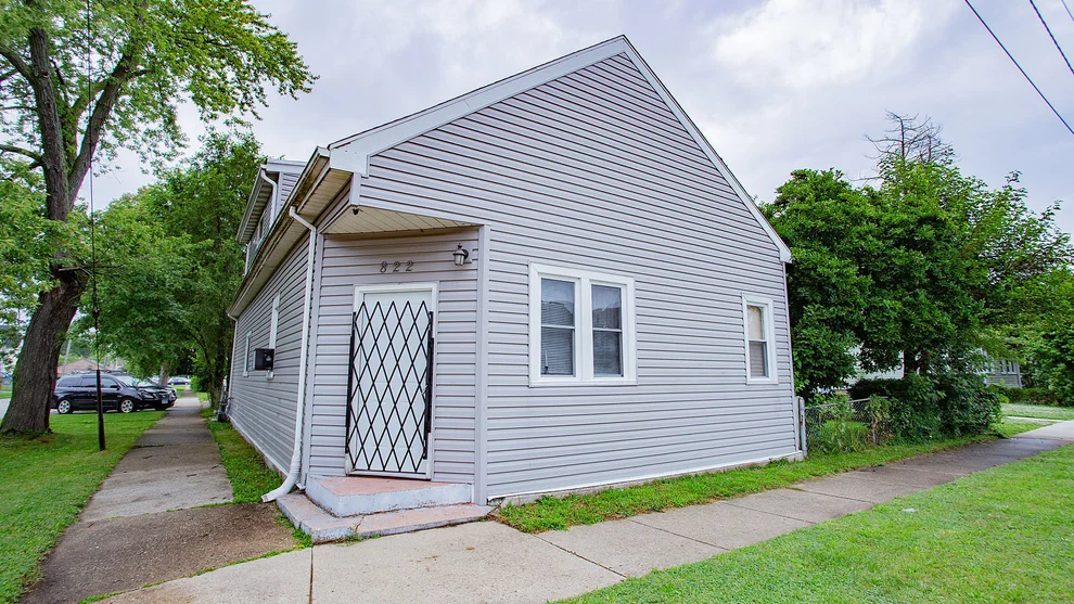 Unit for sale at 822 11th Street, North Chicago, IL 60064