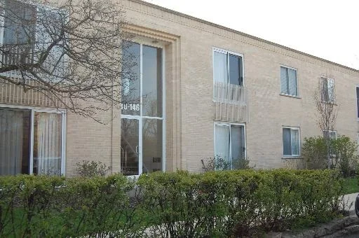 Unit for sale at 146 Green Bay Road, GLENCOE, IL 60022