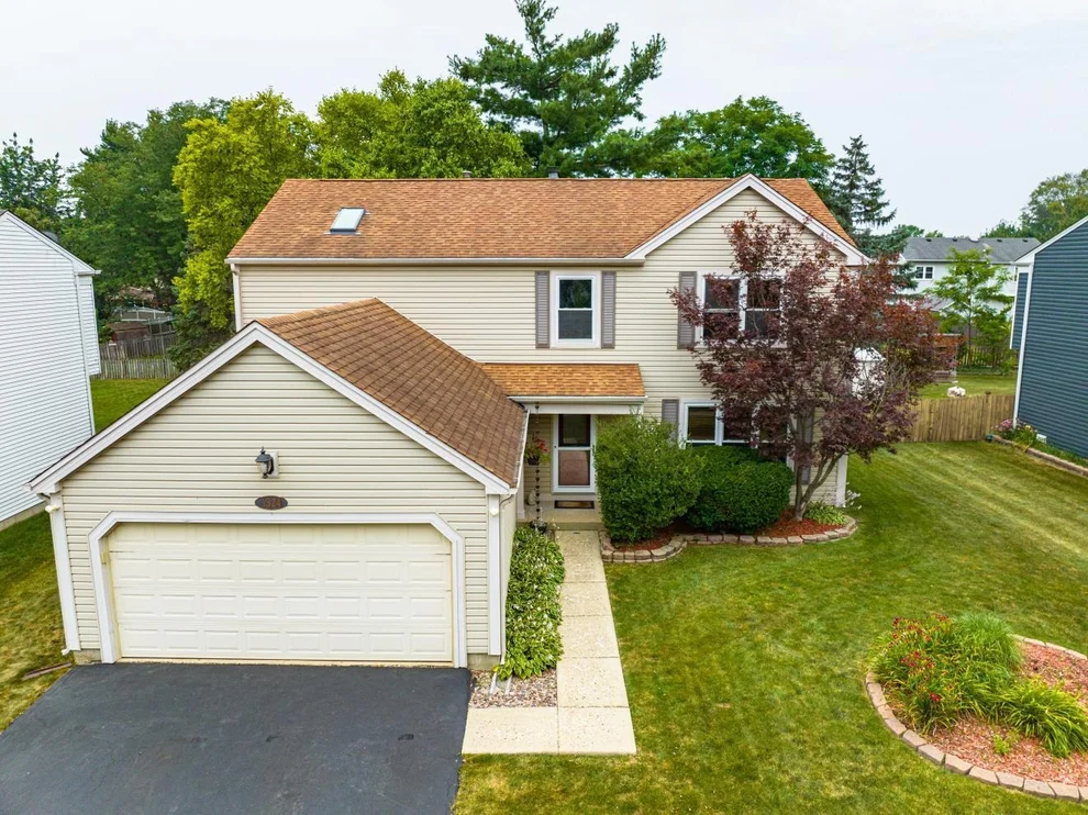 Unit for sale at 1324 Nantucket Court, Carol Stream, IL 60188