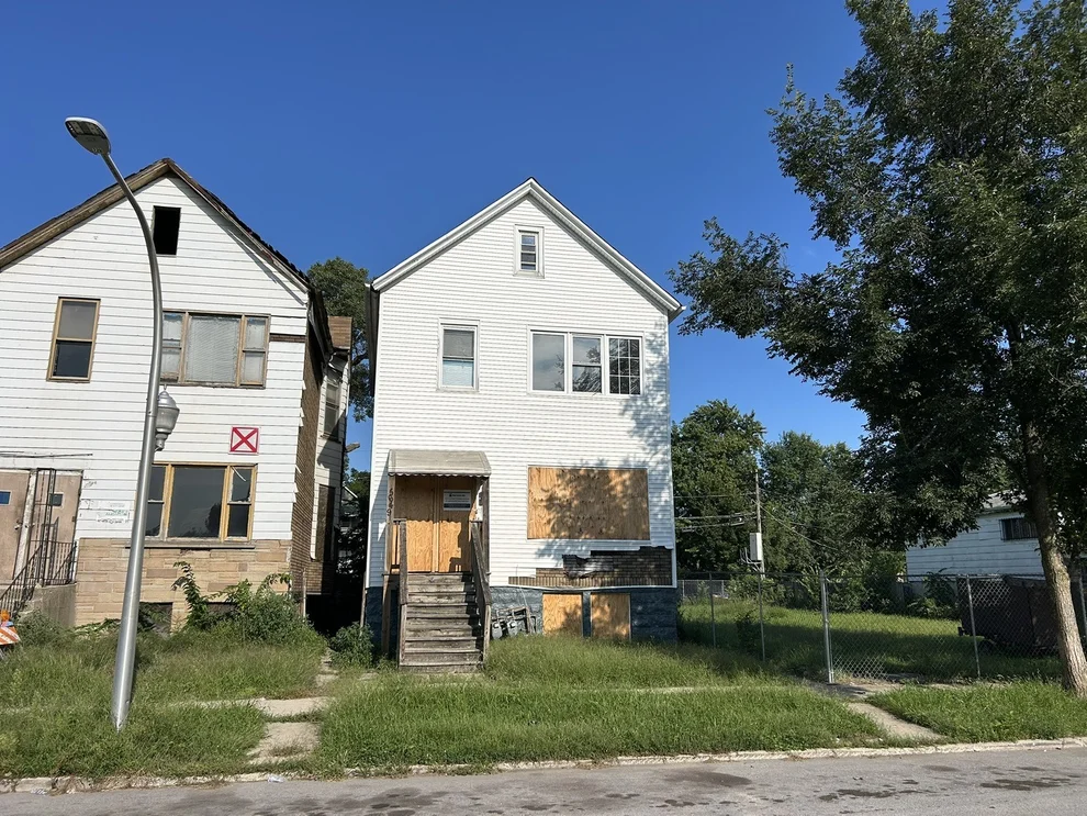 Unit for sale at 5649 S Shields Avenue, Chicago, IL 60621