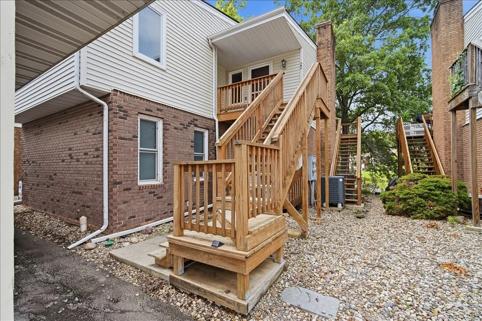Unit for sale at 903 N Linden Street, Normal, IL 61761