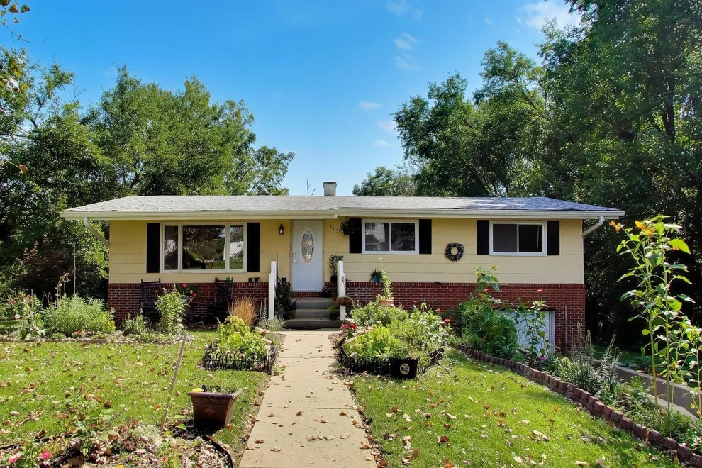Unit for sale at 319 Luce Street, Dalzell, IL 61320