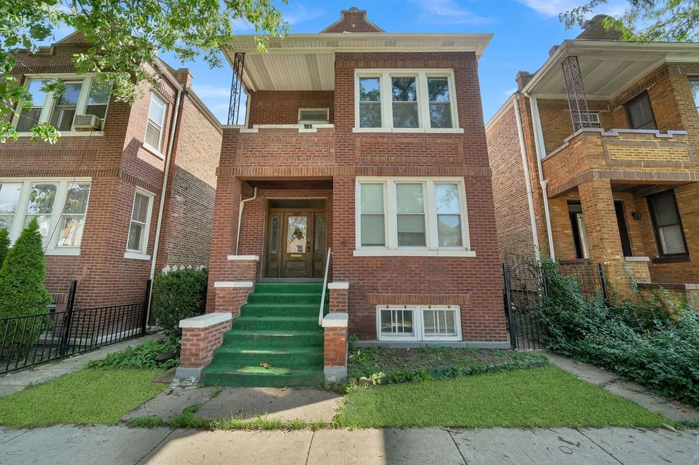 Unit for sale at 4437 S Talman Avenue, Chicago, IL 60632