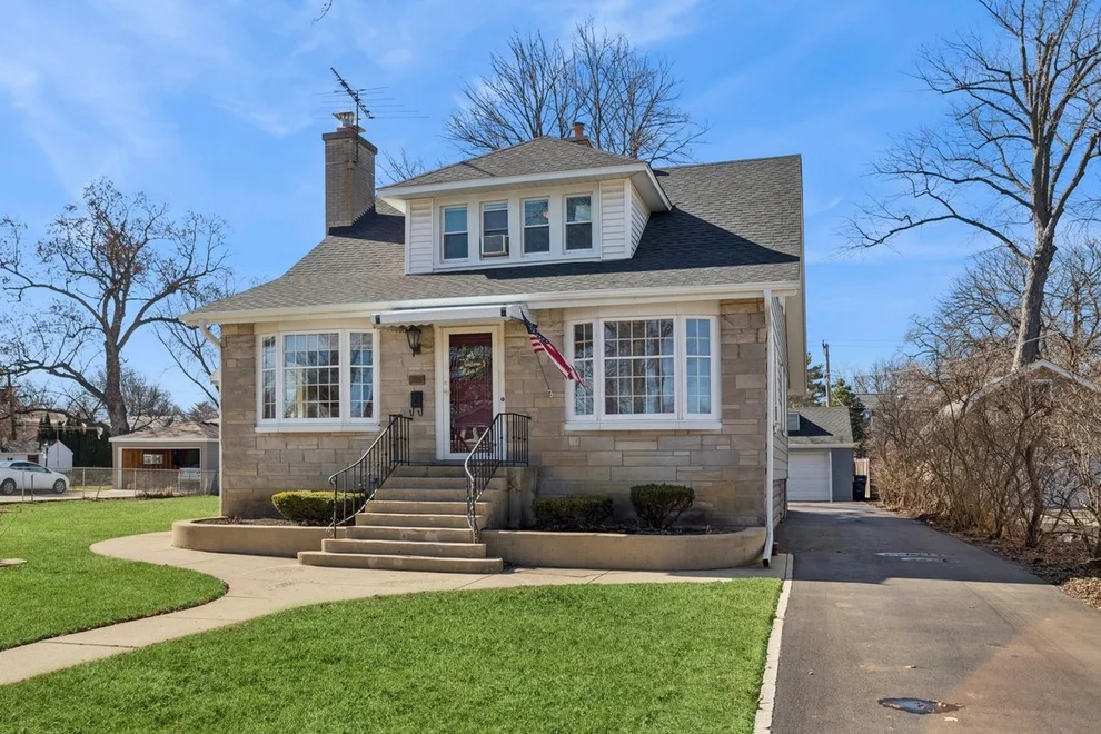 Unit for sale at 520 S Cornell Avenue, Villa Park, IL 60181