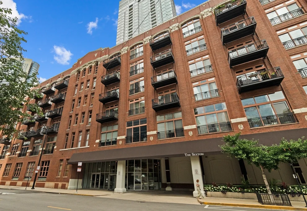 Unit for sale at 360 W Illinois Street, Chicago, IL 60654