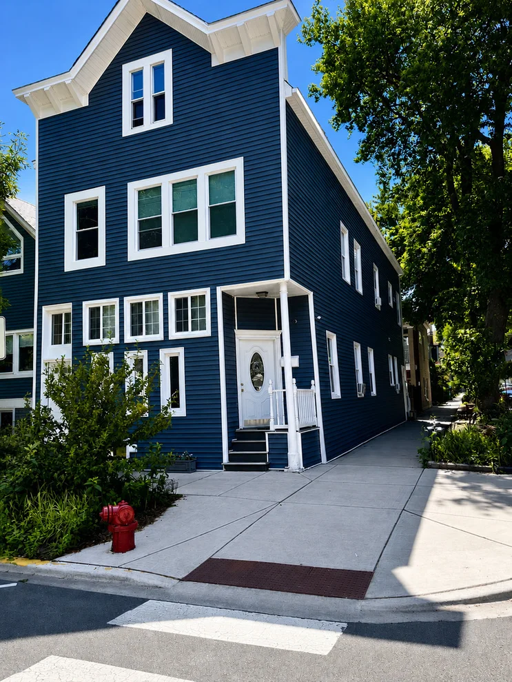 Unit for sale at 3124 N Southport Avenue, Chicago, IL 60657