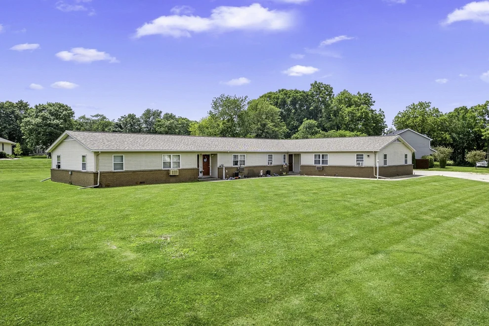 Unit for sale at 1620 Suydam Road, Sandwich, IL 60548
