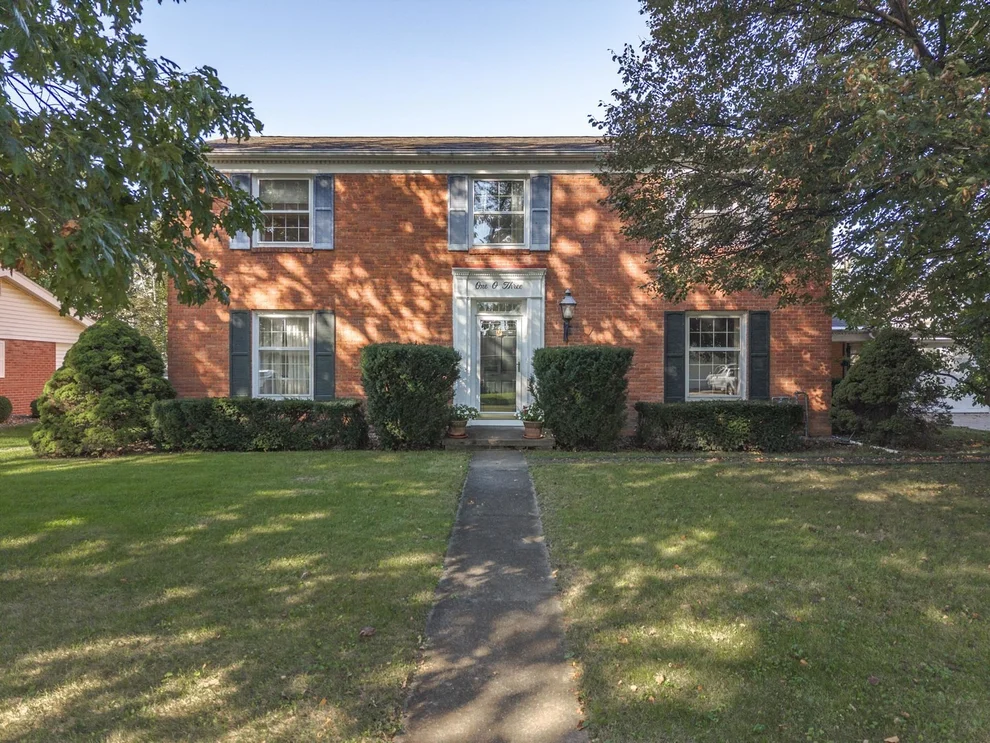 Unit for sale at 103 Ruth Road, Bloomington, IL 61701