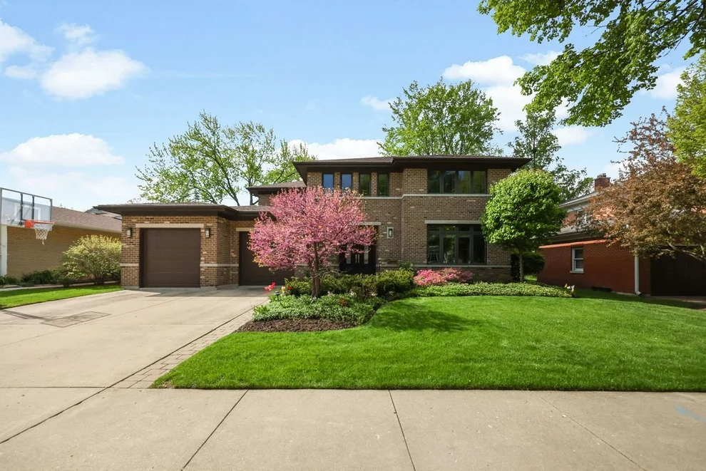 Unit for sale at 4315 Suffield Court, Skokie, IL 60076