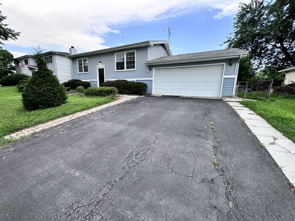 Unit for sale at 7019 Chestnut Street, Hanover Park, IL 60133