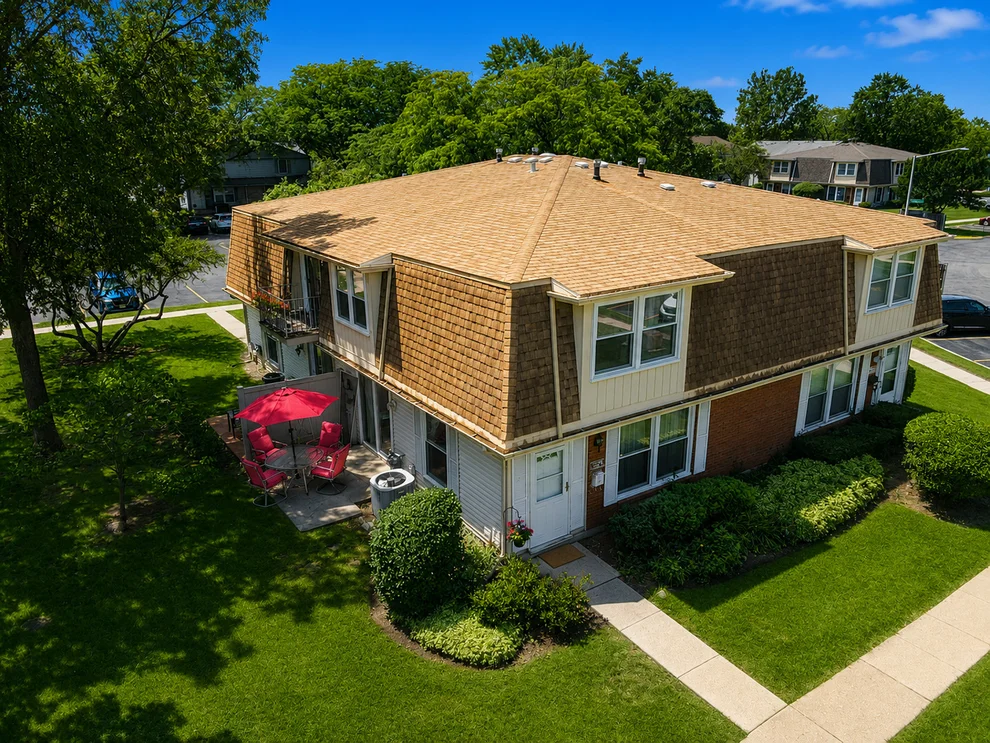 Unit for sale at 2208 Ramsey Circle, Schaumburg, IL 60194
